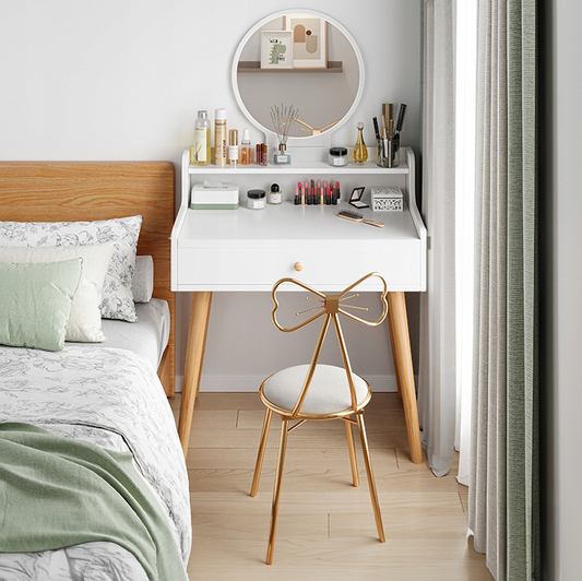 Vanity table